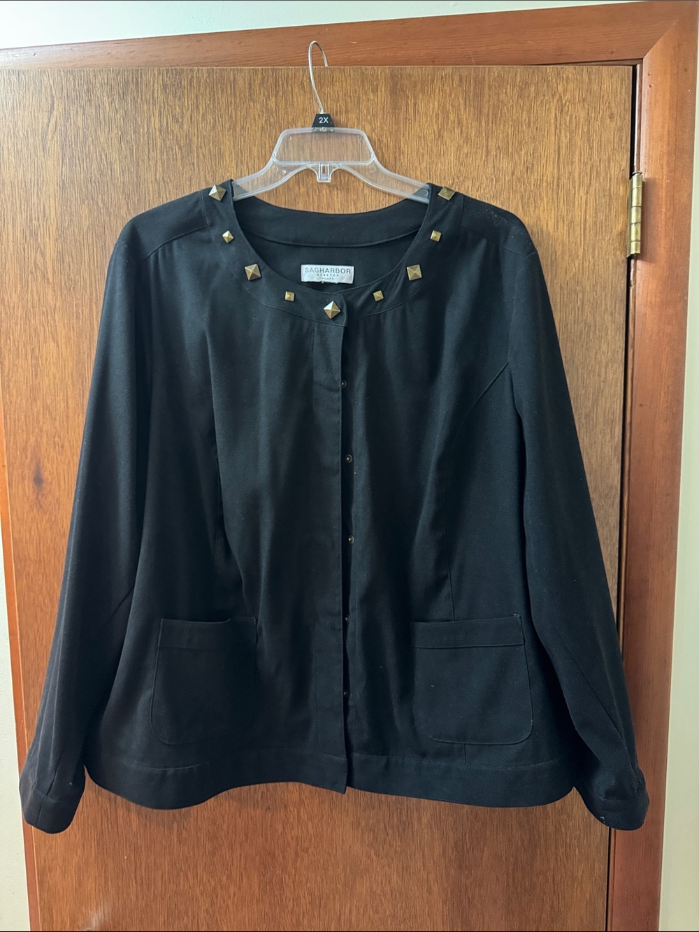 Sag Harbor Black Jacket size 2X with Gold Stud Neckline